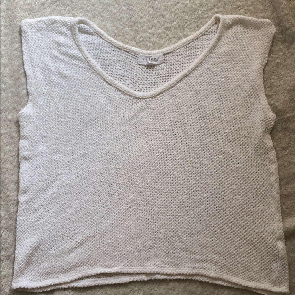 Velvet by Graham and Spencer lightweight sweater